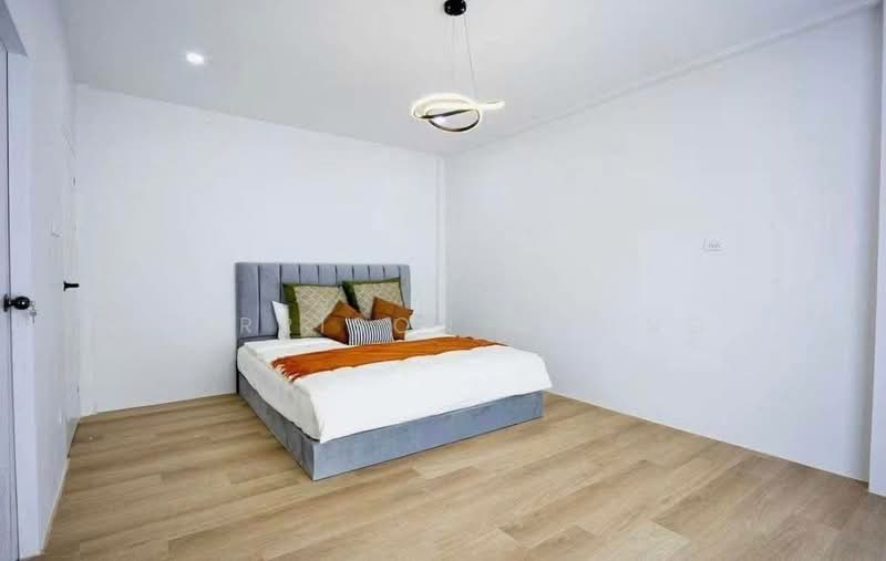 2-BR Townhouse, Chon Buri (Pattaya), Nong Pru, Bang Lamung (Pattaya), Chon Buri (Pattaya), 2 Bedrooms, 100 sqm, Townhouse For Sale, by Harrison Chong, 500533590 - DDproperty.com