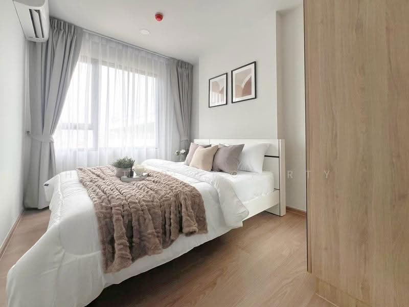 Chewathai Pinklao, Bangkok, Arun Amarin Road, Bang Yi Khan, Bang Phlat, Bangkok, 1 Bedroom, 30 sqm, Condo For Rent, by Holtop Property, 500533608 - DDproperty.com