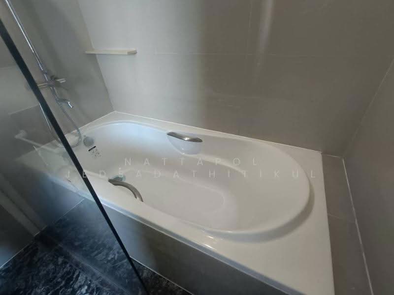 The Edge Sukhumvit 23, Bangkok, 6 Soi Sukhumvit 23, Khlongtoei Nua, Watthana, Bangkok, 1 Bedroom, 43 sqm, Condo For Rent, by Nattapol Jedsadathitikul, 500533622 - DDproperty.com