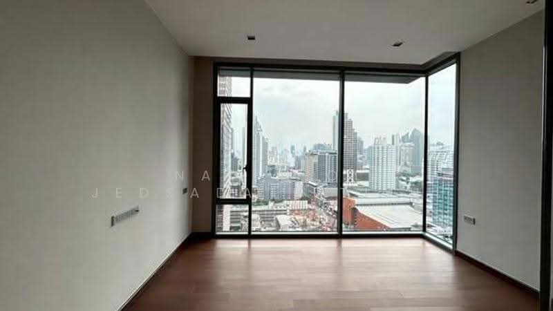 Q1 Sukhumvit, Bangkok, 1 Sukhumvit Road, Khlong Toei, Bangkok, 3 Bedrooms, 158 sqm, Condo For Sale, by Nattapol Jedsadathitikul, 500533782 - DDproperty.com