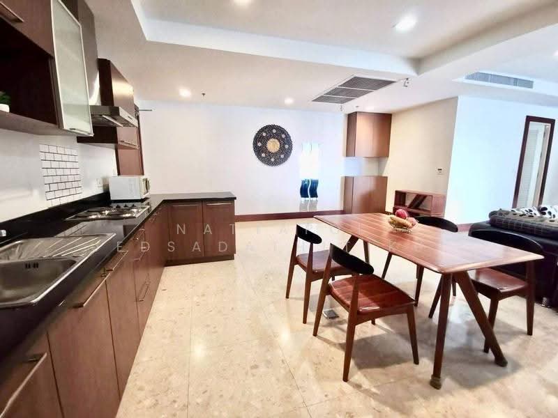 Nusasiri Grand, Bangkok, Soi Sukhumvit 42, Phra Kanong, Khlong Toei, Bangkok, 3 Bedrooms, 135 sqm, Condo For Rent, by Nattapol Jedsadathitikul, 500533795 - DDproperty.com