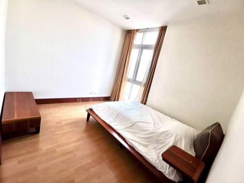 Nusasiri Grand, Bangkok, Soi Sukhumvit 42, Phra Kanong, Khlong Toei, Bangkok, 3 Bedrooms, 135 sqm, Condo For Rent, by Nattapol Jedsadathitikul, 500533795 - DDproperty.com