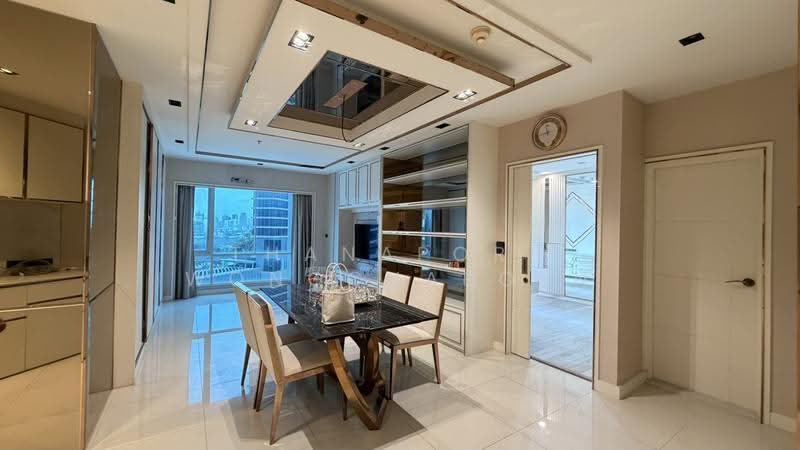 Silom Grand Terrace : สีลม แกรนด์ เทอเรส, กรุงเทพ, ซอยศาลาแดง 2 ถนนศาลาแดง, สีลม, บางรัก, กรุงเทพ, 90 ตร.ม., คอนโด ขาย, โดย Thanaporn Wongcharoen, 500533852 - DDproperty.com