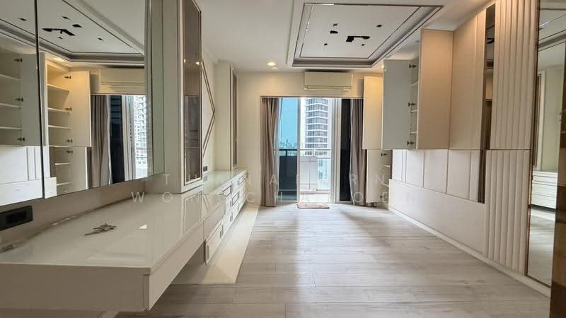 Silom Grand Terrace, Bangkok, Soi Saladaeng 2, Saladaeng Road, Silom, Bang Rak, Bangkok, 1 Bedroom, 90 sqm, Condo For Sale, by Thanaporn Wongcharoen, 500533852 - DDproperty.com