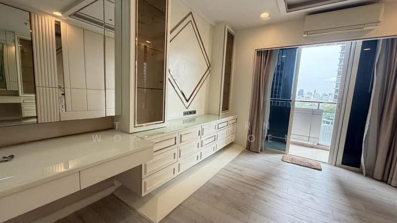 Silom Grand Terrace, Bangkok, Soi Saladaeng 2, Saladaeng Road, Silom, Bang Rak, Bangkok, 1 Bedroom, 90 sqm, Condo For Sale, by Thanaporn Wongcharoen, 500533852 - DDproperty.com