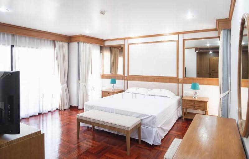 Nida Thonglor Apartment, Bangkok, Thong Lo 5 Alley, Khlong Tan Nua, Watthana, Bangkok, 3 Bedrooms, 250 sqm, Apartment For Rent, by Nattapol Jedsadathitikul, 500533855 - DDproperty.com
