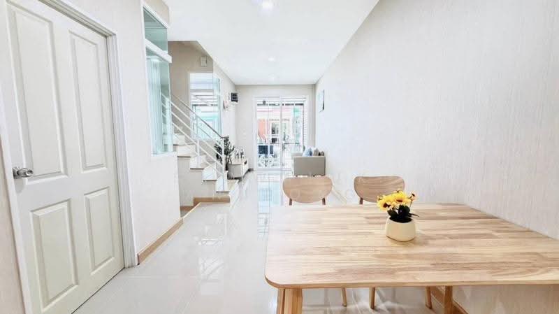 Golden Town Bangna km.5, Samut Prakan, Buanakarin, Bang Kaeo, Bang Plee, Samut Prakan, 3 Bedrooms, 105 sqm, Townhouse For Sale, by Saowaluk Anupong, 500533871 - DDproperty.com