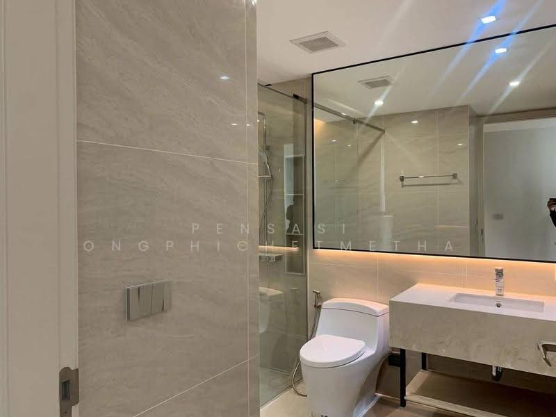 GM Estate Hotel & Executive Apartments, Bangkok, 55 Sukhumvit 20 Alley, Khong Tan, Khlong Toei, Bangkok, 3 Bedrooms, 200 sqm, Apartment For Rent, by Pensasi Ongphichetmetha, 500533881 - DDproperty.com