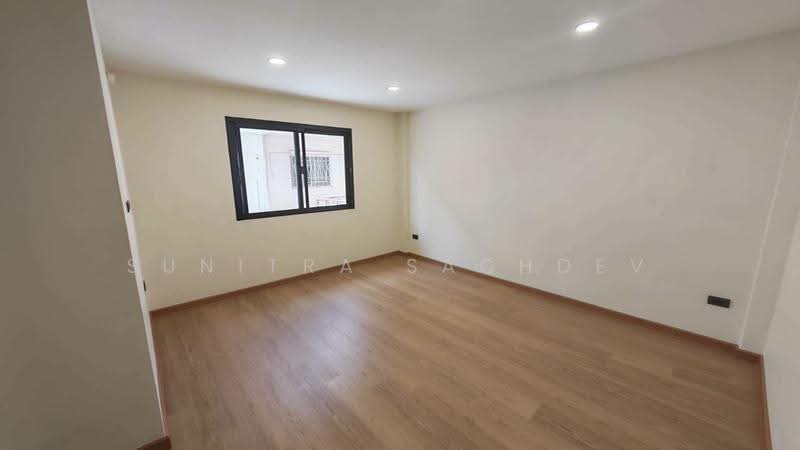 วราธร วิลล์ พัฒนาการ, Bangkok, Suan Luang, Bangkok, 4 Bedrooms, 300 sqm, Townhouse For Rent, by Sunitra Sachdev, 500533892 - DDproperty.com