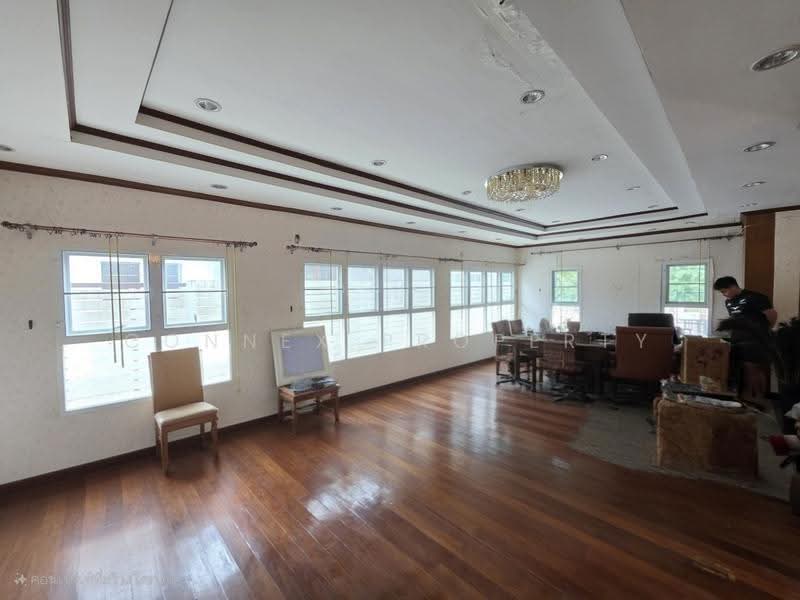 Ladawan Pinklao-Borommaratchachonnani, Bangkok, Borommaratchachonnani Road, Sala Thammasop, Thawi Watthana, Bangkok, 3 Bedrooms, 250 sqm, Single Detached House For Sale, by Connex Property, 500533894 - DDproperty.com