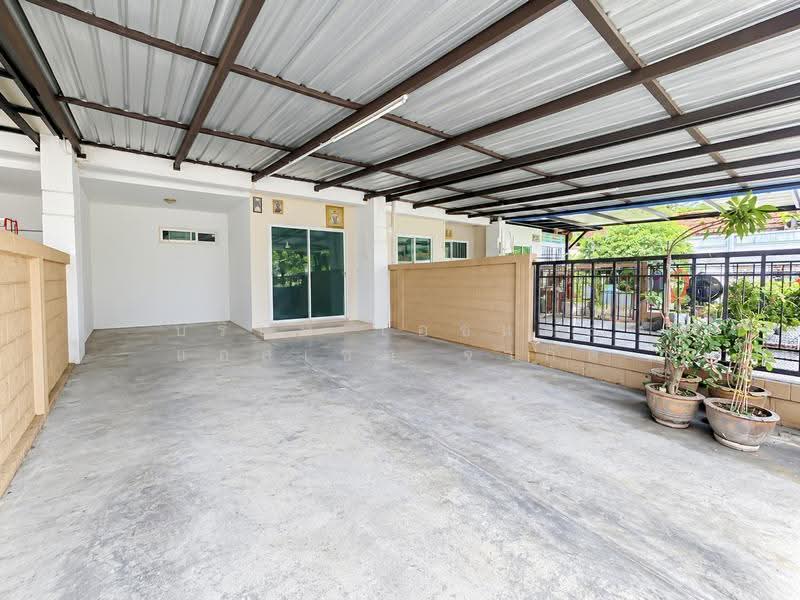 Pruksa Town Phetkasem 81, Bangkok, Soi Petchkasem 81, Nong Kham, Nong Khaem, Bangkok, 3 Bedrooms, 103 sqm, Townhouse For Sale, by บริษัท เอชแอล แอสเซท จำกัด, 500533895 - DDproperty.com