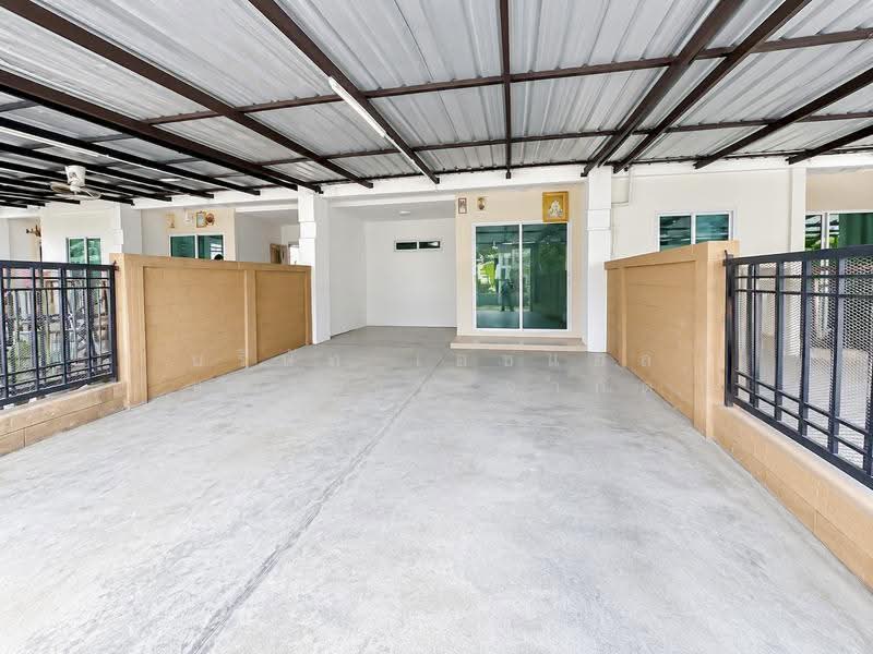 Pruksa Town Phetkasem 81, Bangkok, Soi Petchkasem 81, Nong Kham, Nong Khaem, Bangkok, 3 Bedrooms, 103 sqm, Townhouse For Sale, by บริษัท เอชแอล แอสเซท จำกัด, 500533895 - DDproperty.com