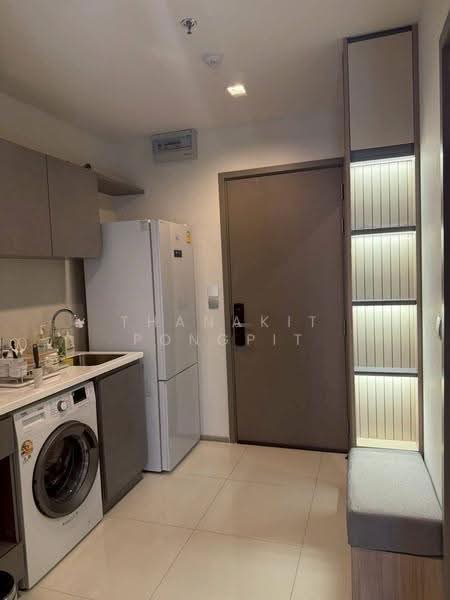 Life Asoke Hype, Bangkok, 339 Chaturathit Rd, Makkasan, Ratchathewi, Bangkok, 1 Bedroom, 33 sqm, Condo For Rent, by Thanakit Pongpit, 500533914 - DDproperty.com