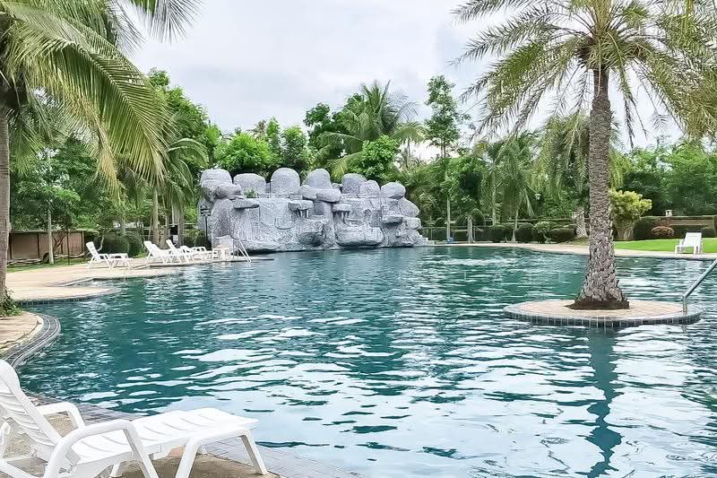 Modern Pool Villa for Sale Huai Yai East Pattaya 2 Bed Private Pool, Chon Buri (Pattaya), Bang Lamung, Bang Lamung (Pattaya), Chon Buri (Pattaya), 2 Bedrooms, 364 sqm, Villa For Sale, by PLC real estate, 500533916 - DDproperty.com