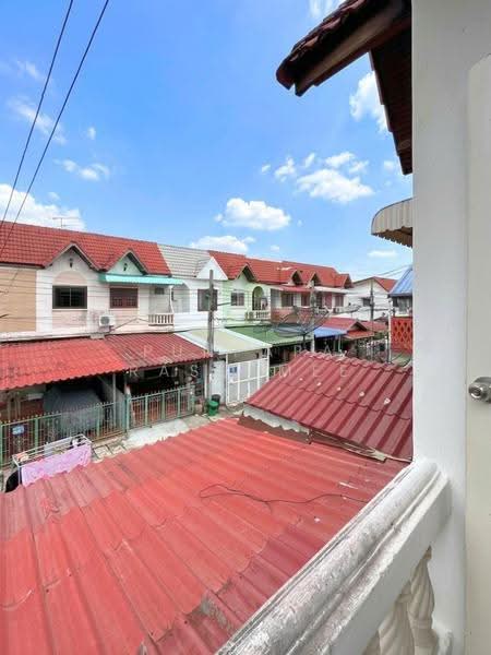 Samrej Ville 6, Nonthaburi, Soi Moobaan Samrej Ville 6, Sala Klang, Bang Kruai, Nonthaburi, 2 Bedrooms, 100 sqm, Townhouse For Sale, by Punpapa Rassamee, 500533925 - DDproperty.com