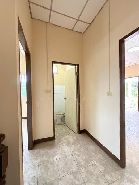 Samrej Ville 6, Nonthaburi, Soi Moobaan Samrej Ville 6, Sala Klang, Bang Kruai, Nonthaburi, 2 Bedrooms, 100 sqm, Townhouse For Sale, by Punpapa Rassamee, 500533925 - DDproperty.com