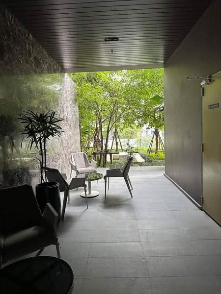 Noble Around Sukhumvit 33, Bangkok, 17 Soi Sukhumvit 33, Khlong Tan Nua, Watthana, Bangkok, 2 Bedrooms, 55 sqm, Condo For Rent, by Pensasi Ongphichetmetha, 500534044 - DDproperty.com