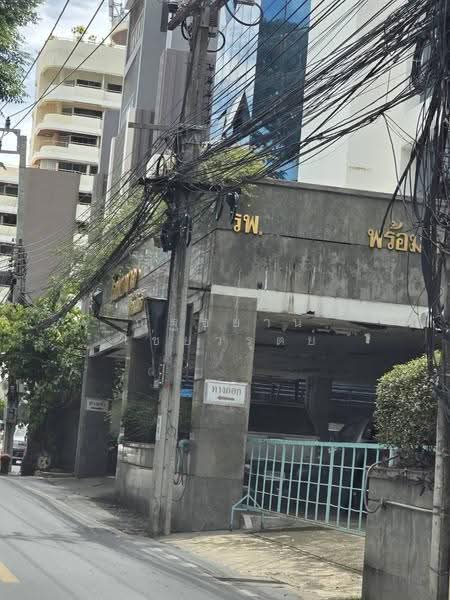 บ้านพร้อมที่ดินในซอยพร้อมมิตร ( พร้อมศรี ), Bangkok, สุขุมวิท 49, Khlong Tan Nua, Watthana, Bangkok, 4 Bedrooms, 200 sqm, Single Detached House For Sale, by ณัฐธยาน์ ไชยวรุตย์, 500534051 - DDproperty.com