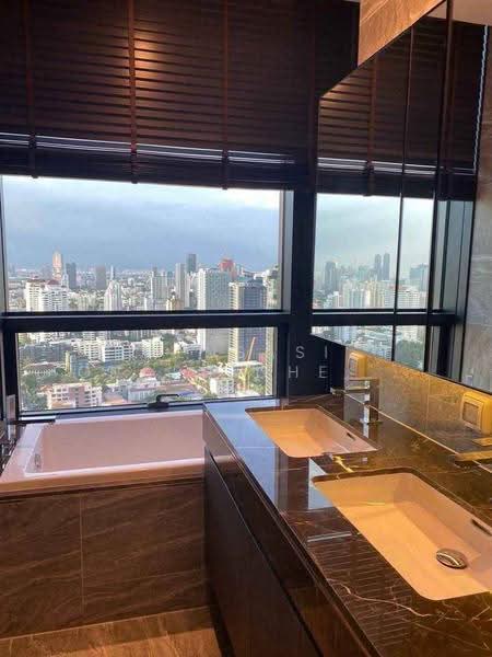 The Esse Sukhumvit 36, Bangkok, Soi Sukhumvit 36, Sukhumvit Road, Phra Kanong, Khlong Toei, Bangkok, 2 Bedrooms, 74 sqm, Condo For Rent, by Pensasi Ongphichetmetha, 500534077 - DDproperty.com