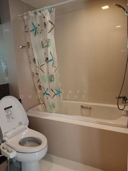Shine@33 (formerly Triple Oaks), Bangkok, Khlong Tan Nua, Watthana, Bangkok, 2 Bedrooms, 115 sqm, Apartment For Rent, by Pensasi Ongphichetmetha, 500534083 - DDproperty.com