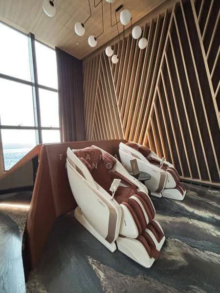 Oka Haus Sukhumvit 36, Bangkok, 3399 Rama 4 Road, Khong Tan, Khlong Toei, Bangkok, 1 Bedroom, 34 sqm, Condo For Sale, by Thanakit Pongpit, 500534087 - DDproperty.com