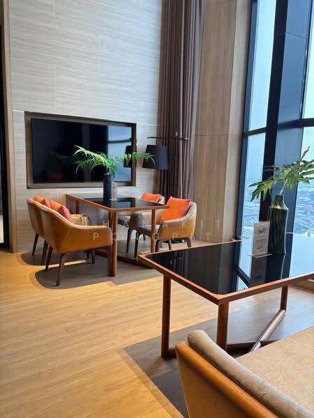 Oka Haus Sukhumvit 36, Bangkok, 3399 Rama 4 Road, Khong Tan, Khlong Toei, Bangkok, 1 Bedroom, 34 sqm, Condo For Sale, by Thanakit Pongpit, 500534087 - DDproperty.com