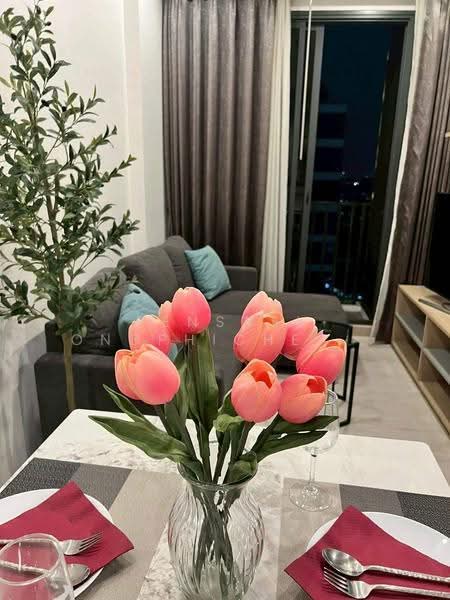 M Thonglor 10, Bangkok, 9 Soi Ekkamai 12, Ekkamai Road, Khlong Tan Nua, Watthana, Bangkok, 2 Bedrooms, 62 sqm, Condo For Rent, by Pensasi Ongphichetmetha, 500534091 - DDproperty.com