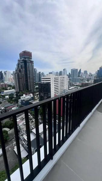 M Thonglor 10, Bangkok, 9 Soi Ekkamai 12, Ekkamai Road, Khlong Tan Nua, Watthana, Bangkok, 2 Bedrooms, 62 sqm, Condo For Rent, by Pensasi Ongphichetmetha, 500534091 - DDproperty.com