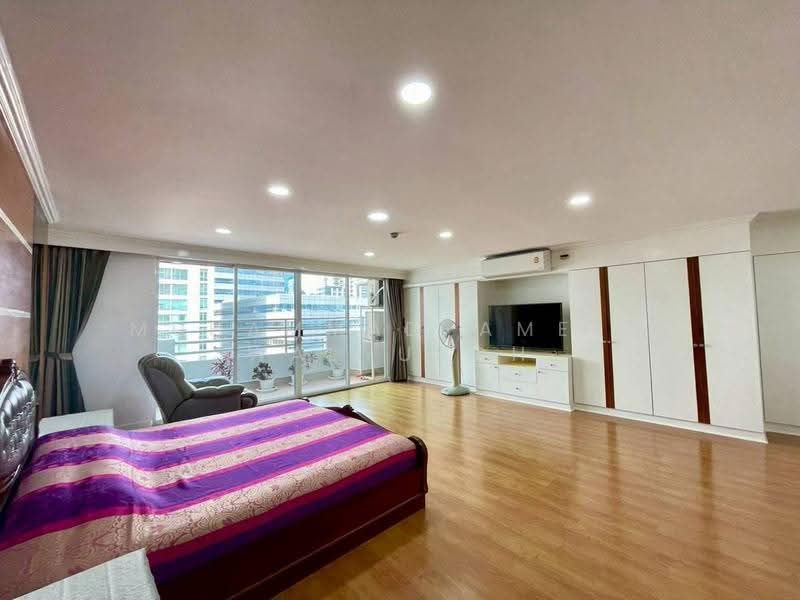 Wattana Heights, Bangkok, Sukhumvit Road, Khlongtoei Nua, Watthana, Bangkok, 3 Bedrooms, 336 sqm, Condo For Sale, by Muhammad-ameen Waeyusoh, 500534093 - DDproperty.com
