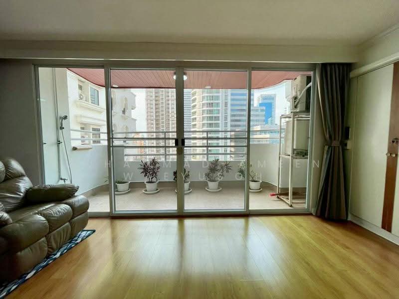 Wattana Heights, Bangkok, Sukhumvit Road, Khlongtoei Nua, Watthana, Bangkok, 3 Bedrooms, 336 sqm, Condo For Sale, by Muhammad-ameen Waeyusoh, 500534093 - DDproperty.com