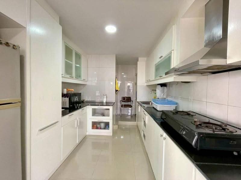Wattana Heights, Bangkok, Sukhumvit Road, Khlongtoei Nua, Watthana, Bangkok, 3 Bedrooms, 336 sqm, Condo For Sale, by Muhammad-ameen Waeyusoh, 500534093 - DDproperty.com