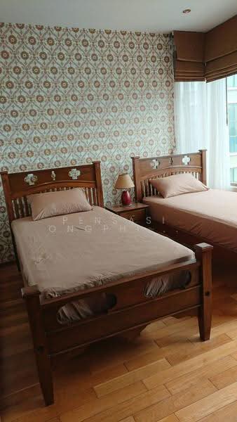 The Emporio Place, Bangkok, 93 Soi Sukhumvit 24, Sukhumvit Road, Khong Tan, Khlong Toei, Bangkok, 2 Bedrooms, 105 sqm, Condo For Rent, by Pensasi Ongphichetmetha, 500534108 - DDproperty.com