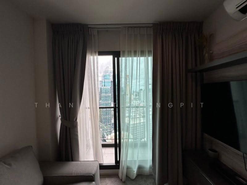 Life One Wireless, Bangkok, 1 Wireless Road, Lumphini, Pathum Wan, Bangkok, 1 Bedroom, 38 sqm, Condo For Sale, by Thanakit Pongpit, 500534113 - DDproperty.com
