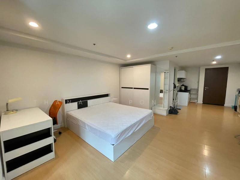 The Trendy, Bangkok, 10 Soi Sukhumvit 13, Khlongtoei Nua, Watthana, Bangkok, 1 Bedroom, 46 sqm, Condo For Sale, by Thanakit Pongpit, 500534215 - DDproperty.com