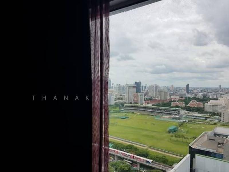 Baan Rajprasong, Bangkok, 3 Rajdamri Road, Lumphini, Pathum Wan, Bangkok, 2 Bedrooms, 87 sqm, Condo For Sale, by Thanakit Pongpit, 500534248 - DDproperty.com