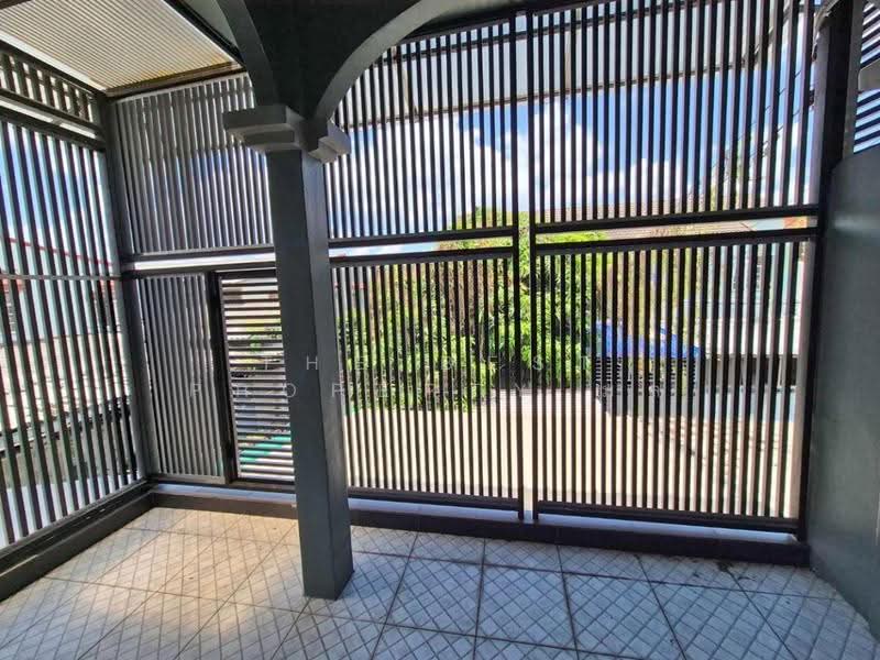 หมู่บ้านมณเฑียรทอง บางแค, Bangkok, Bang Kae Nua, Bang Khae, Bangkok, 2 Bedrooms, 100 sqm, Townhouse For Sale, by The Best Property มล, 500534262 - DDproperty.com