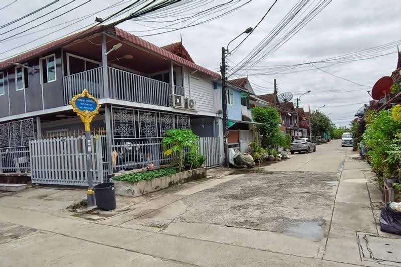 Baan Phrueksa 3 Bang Bua Thong, Nonthaburi, Soi Moobaan Phrueksa 3, Bang Khu Rat, Bang Bua Thong, Nonthaburi, 3 Bedrooms, 92 sqm, Townhouse For Sale, by ชนะชาติ นนท์ตา, 500534357 - DDproperty.com