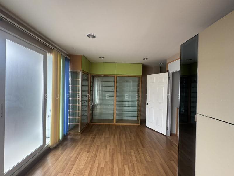 Baan Klang Muang Urbanion Rama 9-Ladprao : บ้านกลางเมือง เออร์บาเนี่ยน พระราม 9-ลาดพร้าว, กรุงเทพ, ซอยลาดพร้าว 84 ถนนลาดพร้าว, วังทองหลาง, กรุงเทพ, 150 ตร.ม., Townhouse ให้เช่า, โดย Super B Estate Co., Ltd, 500534375 - DDproperty.com