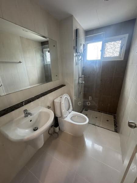 Baan Klang Muang Urbanion Rama 9-Ladprao, Bangkok, Soi Ladprao 84, Ladprao Road, Wang Thonglang, Bangkok, 3 Bedrooms, 150 sqm, Townhouse For Rent, by Super B Estate Co., Ltd, 500534375 - DDproperty.com