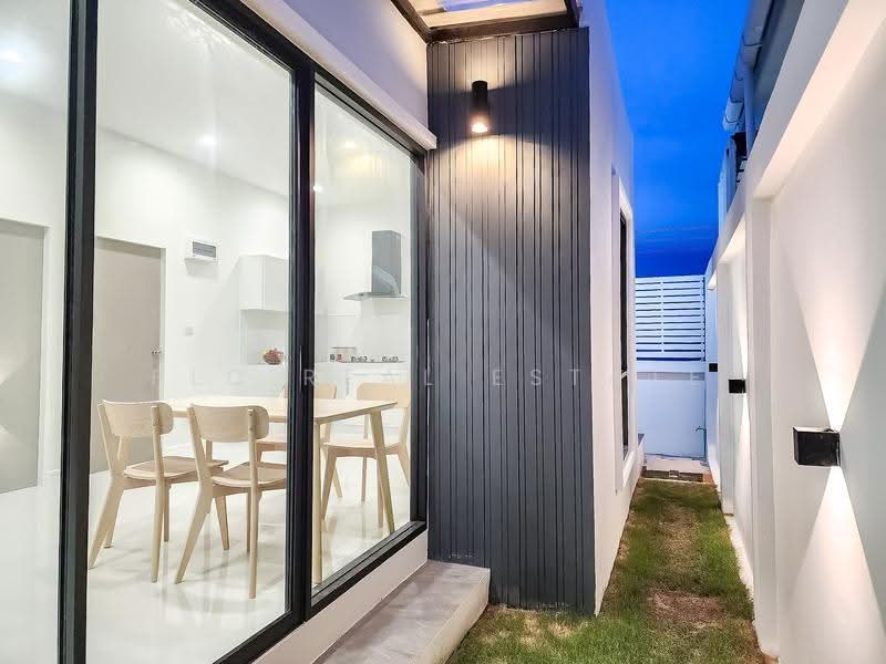 Modern House for Sale East Pattaya 3 Bed Private Pool, chon-buri, Bang Lamung, Bang Lamung (Pattaya), Chon Buri (Pattaya), 3 Bedrooms, 213 sqm, Single Detached House For Sale, by PLC real estate, 500534432 - DDproperty.com