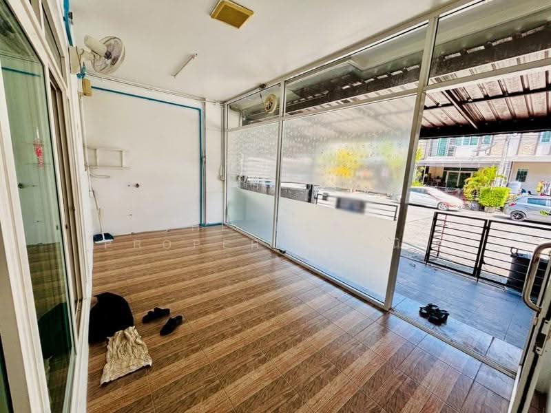 Gusto Townhome Bangna - Suvarnabhumi : กัสโต้ ทาวน์โฮม บางนา - สุวรรณภูมิ, สมุทรปราการ, ซอยวัดศรีวารีน้อย, ศีรษะจรเข้ใหญ่, บางเสาธง, สมุทรปราการ, 100 ตร.ม., ทาวน์เฮ้าส์ ขาย, โดย The Best Property หนิง, 500534456 - DDproperty.com
