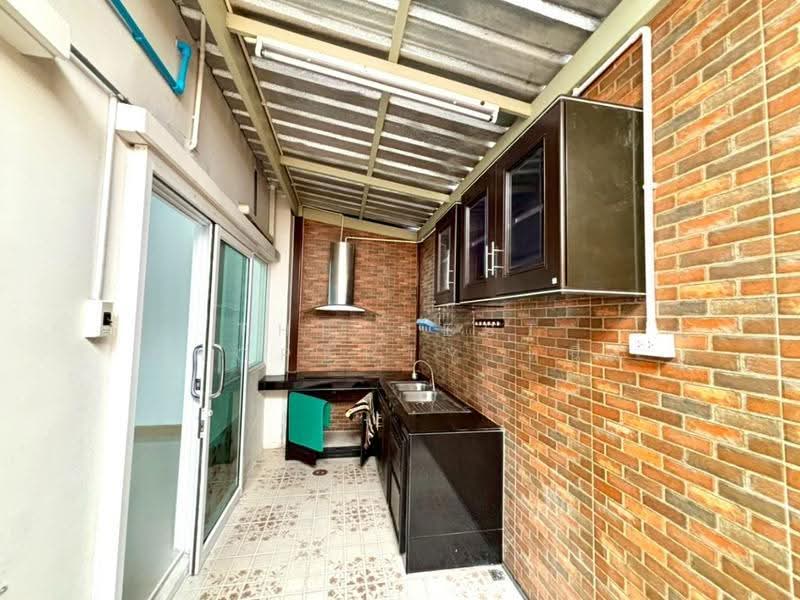Gusto Townhome Bangna - Suvarnabhumi : กัสโต้ ทาวน์โฮม บางนา - สุวรรณภูมิ, สมุทรปราการ, ซอยวัดศรีวารีน้อย, ศีรษะจรเข้ใหญ่, บางเสาธง, สมุทรปราการ, 100 ตร.ม., ทาวน์เฮ้าส์ ขาย, โดย The Best Property หนิง, 500534456 - DDproperty.com