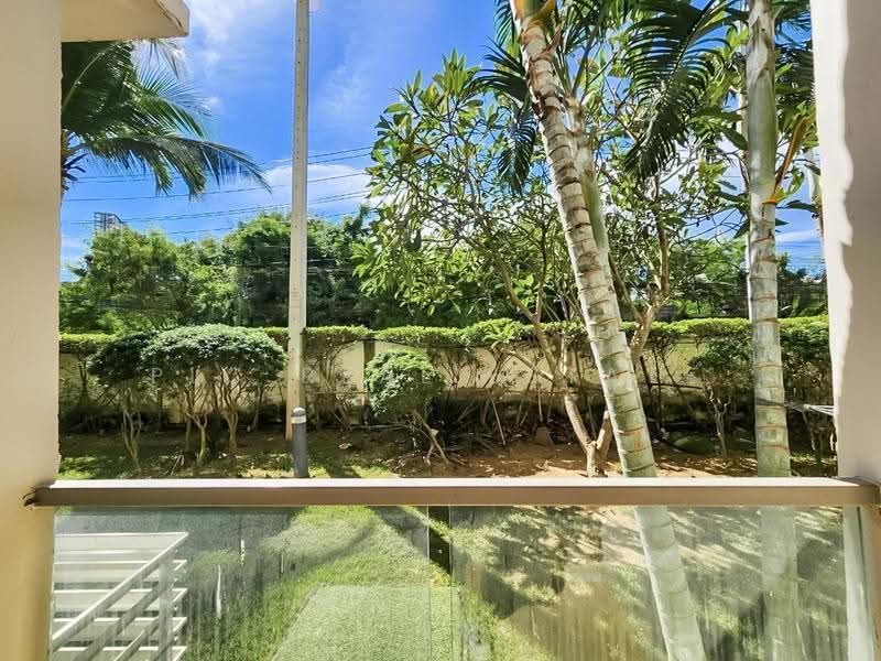 Laguna Beach Resort 3-The Maldives : ลากูน่า บีช รีสอร์ท 3-เดอะ มัลดีฟส์, ชลบุรี, ซ.จอมเทียน 9, บางละมุง, ชลบุรี, 38 ตร.ม., คอนโด ขาย, โดย PLC real estate, 500534463 - DDproperty.com