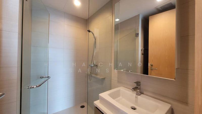 Siri At Sukhumvit, Bangkok, 902 Sukhumvit Road, Phra Kanong, Khlong Toei, Bangkok, 2 Bedrooms, 69 sqm, Condo For Rent, by Hathaichanok Saenset, 500534497 - DDproperty.com