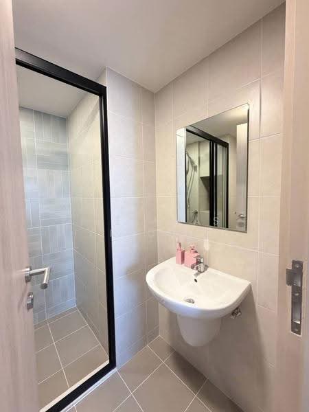 Dcondo Air Ladkrabang, Bangkok, 8 Lat Krabang Road, Lat Krabang, Bangkok, 1 Bedroom, 24 sqm, Condo For Rent, by Peerawas Horkondee, 500534518 - DDproperty.com