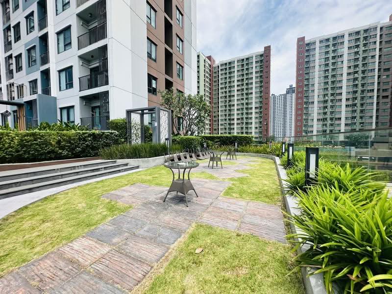 Rich Park @ Triple Station, Bangkok, 591 Srinakarin Road, Suan Luang, Bangkok, 2 Bedrooms, 52 sqm, Condo For Sale, by คุณน้อง เกรทเทสต์, 500534525 - DDproperty.com