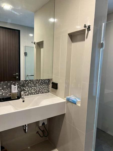Rhythm Sukhumvit 44/1, Bangkok, Sukhumvit Road, Phra Kanong, Khlong Toei, Bangkok, 2 Bedrooms, 52 sqm, Condo For Rent, by Pinyada Hantewee, 500534531 - DDproperty.com