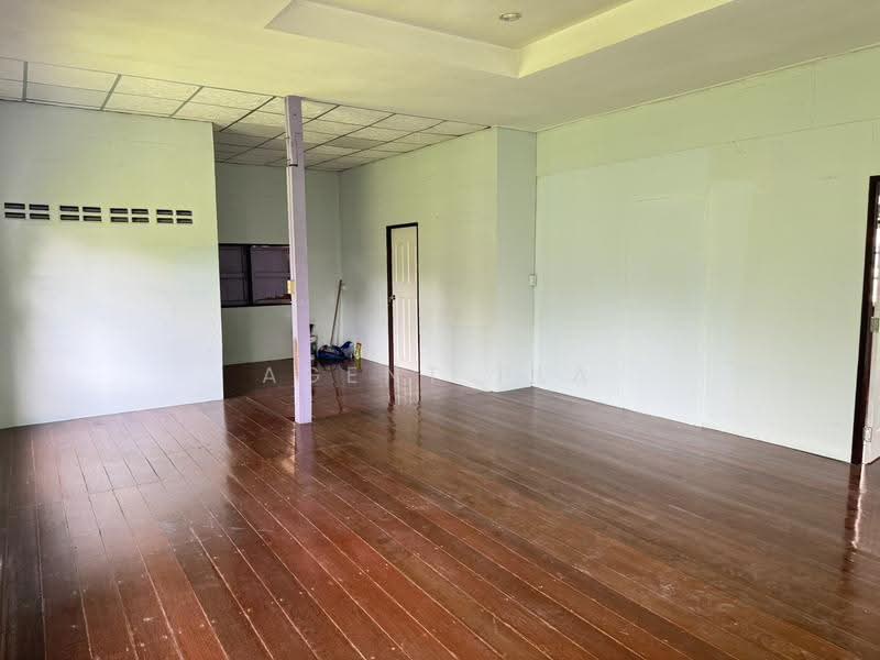 For Rent: Detached House / Home Office in Pattanakarn Area, Company Registration Allowed (SPSAD4158), Bangkok, พัฒนาการ, Suan Luang, Bangkok, 3 Bedrooms, 696 sqm, Single Detached House For Rent, by Agent Pla, 500534532 - DDproperty.com