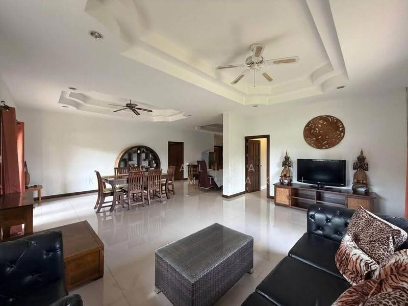 3-BR House, Prachuap Khiri Khan, Nong Kae, Hua Hin, Prachuap Khiri Khan, 3 Bedrooms, 250 sqm, Single Detached House For Rent, by Chalisa Kitilimtrakul, 500534534 - DDproperty.com