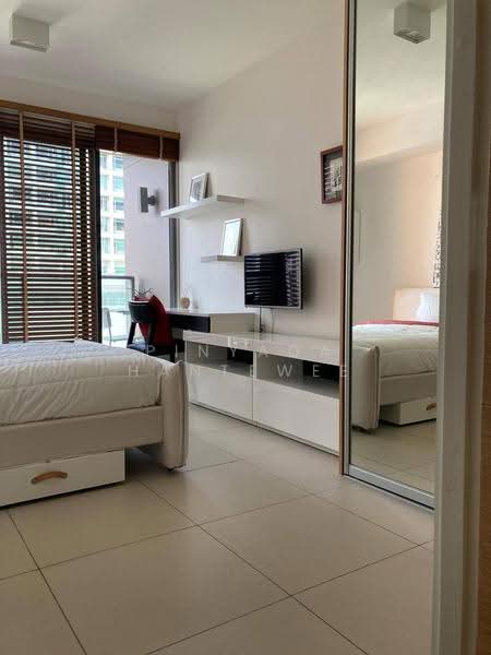 The Lofts Ekkamai, Bangkok, 1415 Sukhumvit Road, Phra Kanong Nua, Watthana, Bangkok, Studio, 29 sqm, Condo For Rent, by Pinyada Hantewee, 500534545 - DDproperty.com